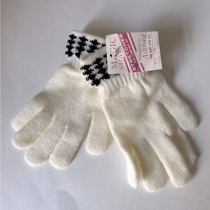 Women’s gloves - NWT